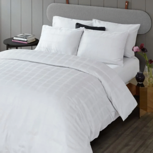 סט מצעים 100% כותנה בעיבוד סאטן - קריסטין לבן