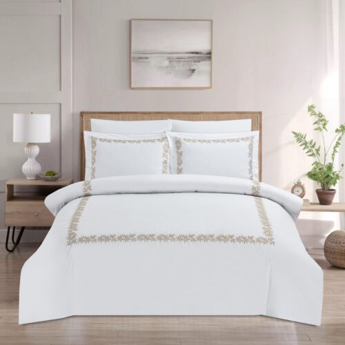 מצעי 100% כותנה פרקל בשילוב רקמה | דגם רויאלטי בורדר