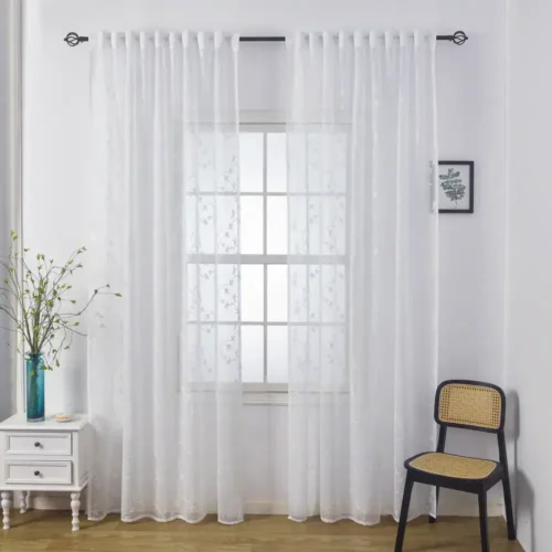 וילון רקמה השחלה אופל- לבן