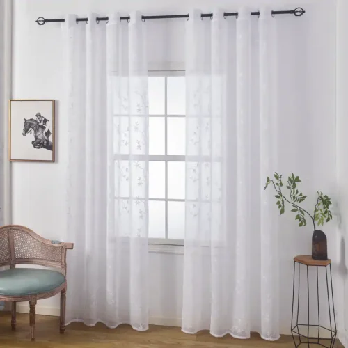 וילון רקום אמרלד – לבן